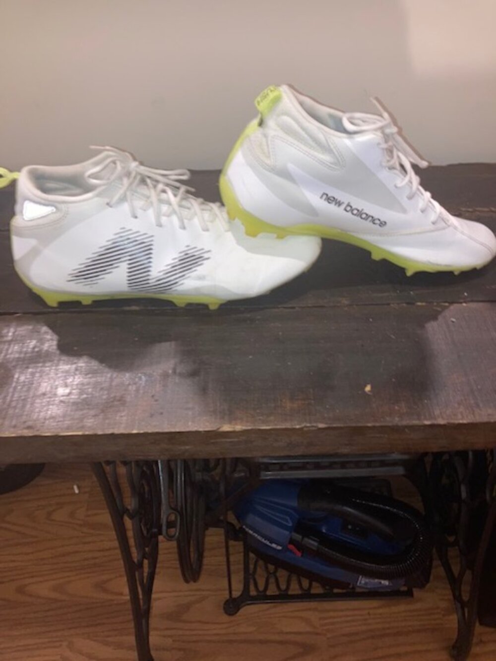 new balance rush cleats